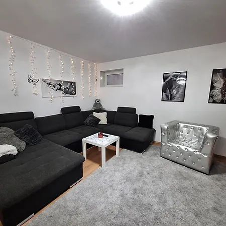 Eifel Sauna Hideaway Apartment